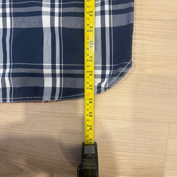 Men’s XL Short Sleeve button up shirt by Superdry in a blue/white plaid pattern - Picture 6 of 6